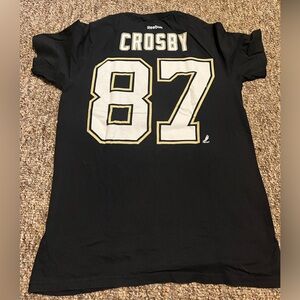 Sidney Crosby medium shirt